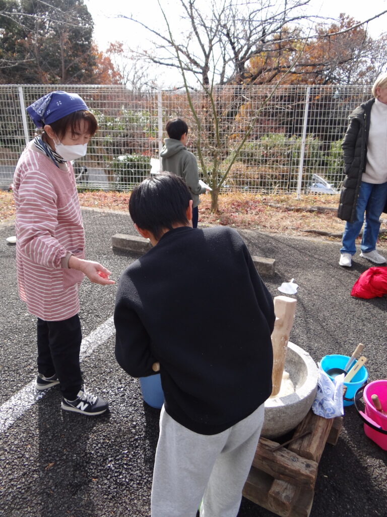 おもちつき！