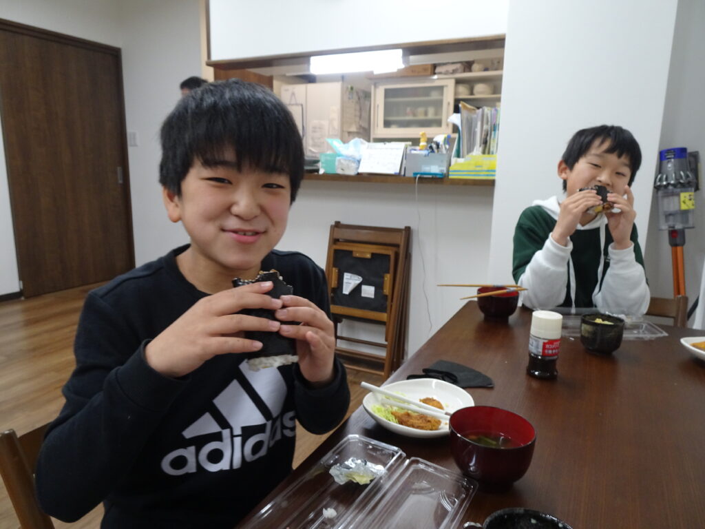 ありがとうございます。（寄贈）