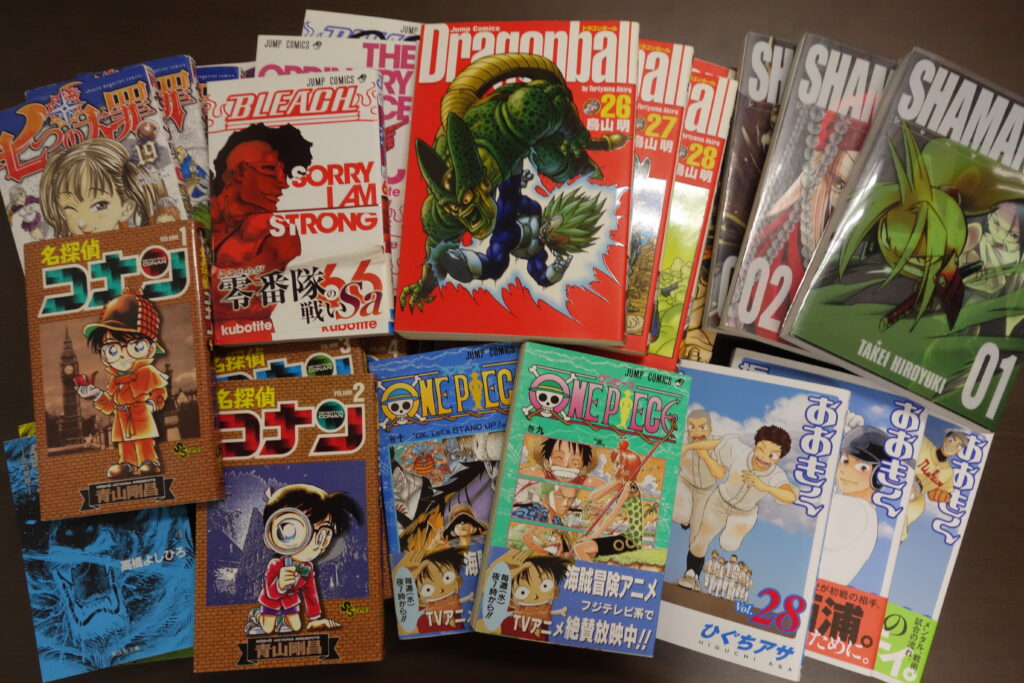 漫画４００冊をいただきました